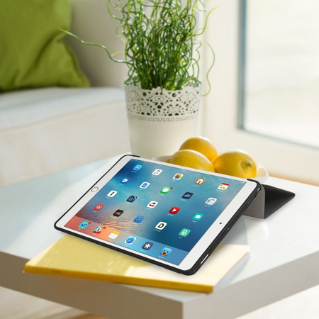 Etui D-Pro Smart Cover Case z klapką na tablet Apple iPad 5/6 gen. 9.7" 2017/2018 / Air 1/2 (Czarne)