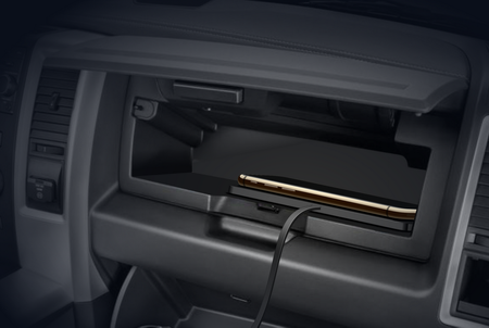 Ładowarka indukcyjna bezprzewodowa mata ładująca do samochodu QI 15W (Czarny)