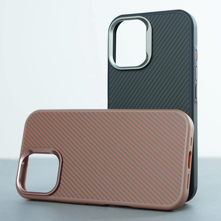 Etui D-Pro Brick Carbon V2 TPU MagSafe Case obudowa magnetyczna matowa do Apple iPhone 16 Pro (Desert Gold / Złoty)
