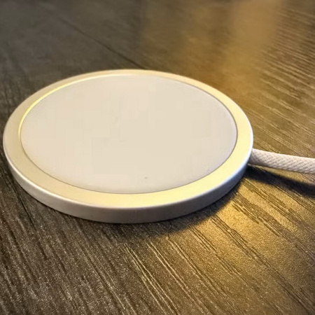 Ładowarka indukcyjna 25W bezprzewodowa USB-C PD w nylonowym oplocie magnetyczna do MagSafe iPhone AirPods 100cm 1m (Biała)